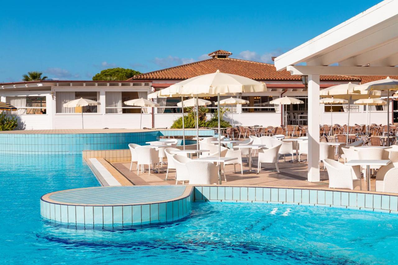 קאלה ליברוטו Tirreno Resort מראה חיצוני תמונה