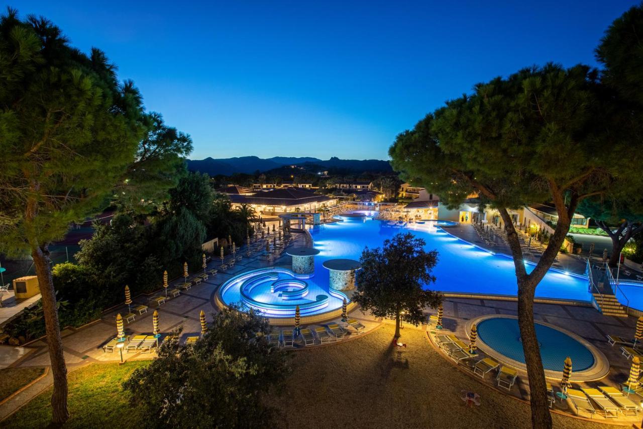 קאלה ליברוטו Tirreno Resort מראה חיצוני תמונה