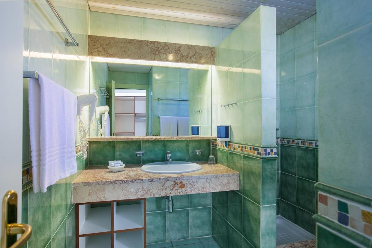 קאלה ליברוטו Tirreno Resort מראה חיצוני תמונה