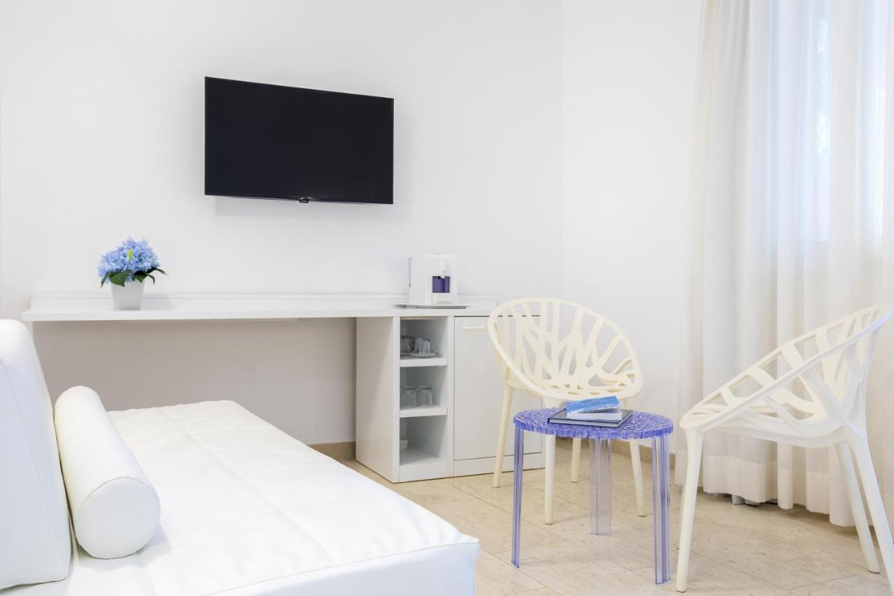 קאלה ליברוטו Tirreno Resort מראה חיצוני תמונה