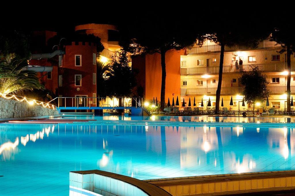 קאלה ליברוטו Tirreno Resort מתקנים תמונה